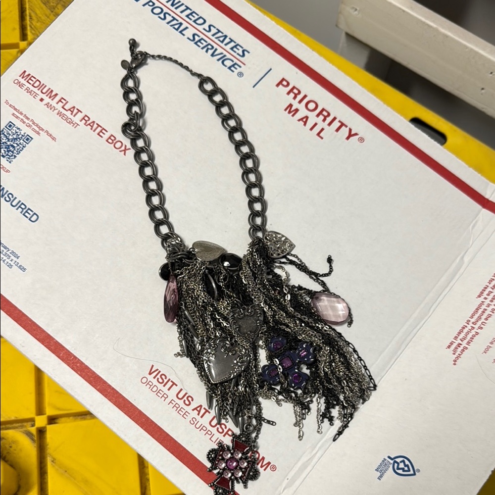 Elegant Silver and Purple Necklace
